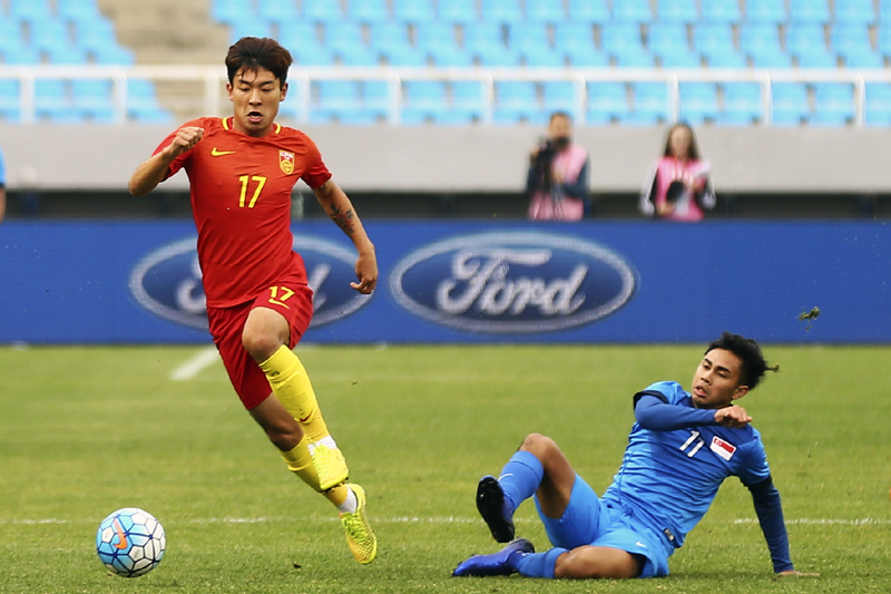 内蒙古队硬战取胜，雄心百倍的简单介绍