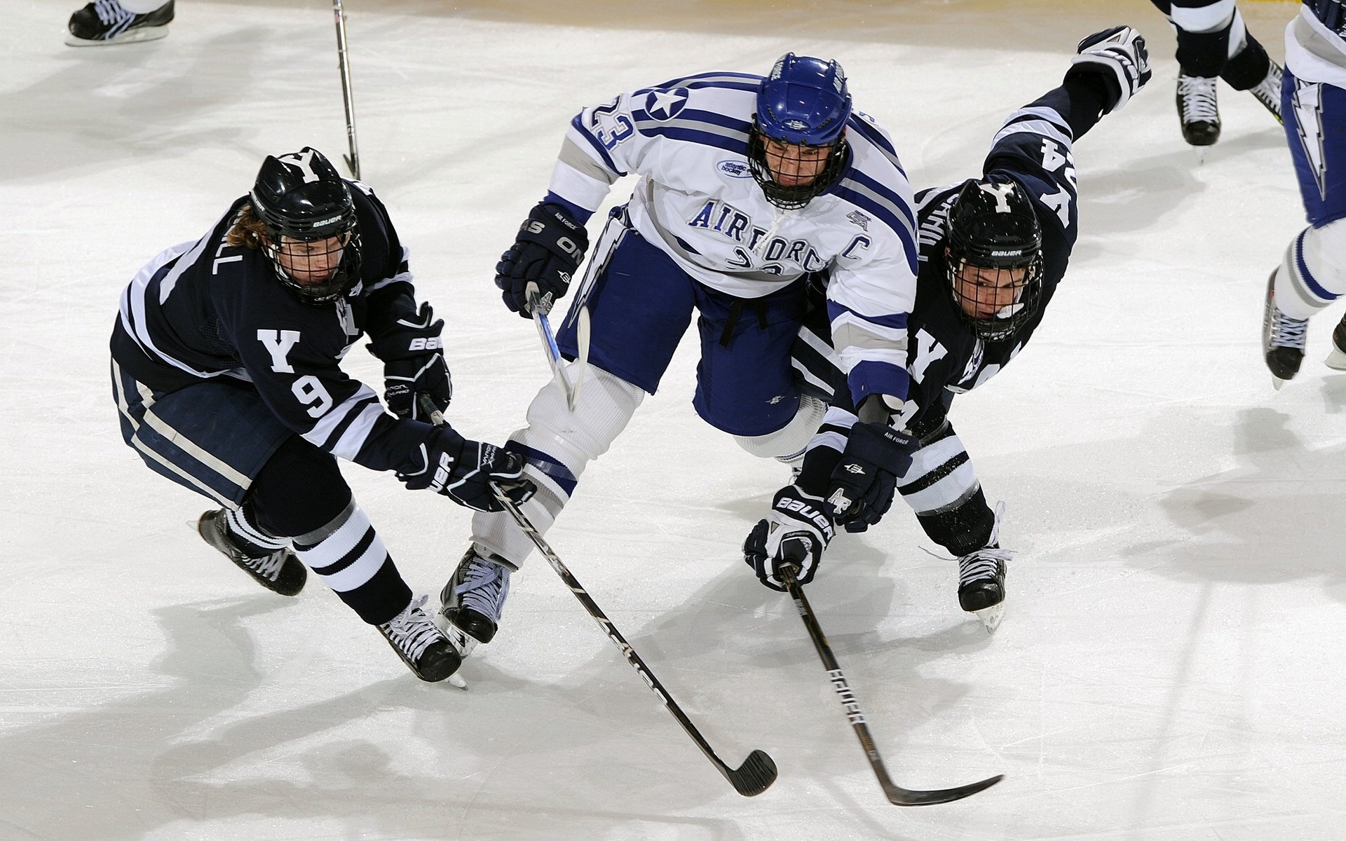 雷霆万钧，莫兰特一剑封喉，当横扫成为唯一答案