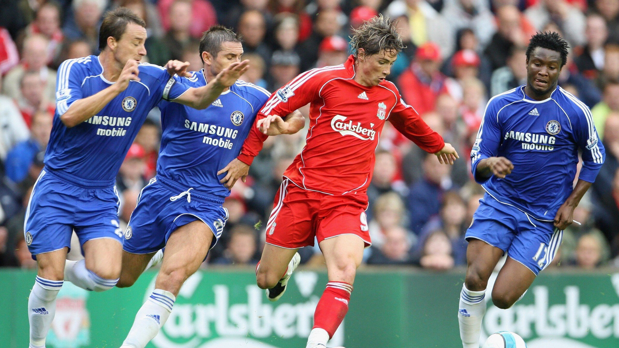 布克统治全场，尼克斯完胜四川队背后的篮球哲学